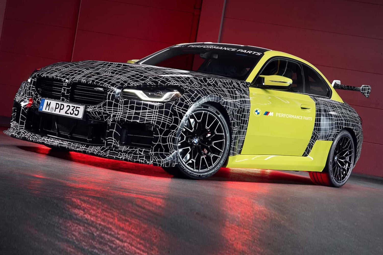 BMW M2 Tracktool mit M Performance Parts – Für Rennstrecke & Showroom